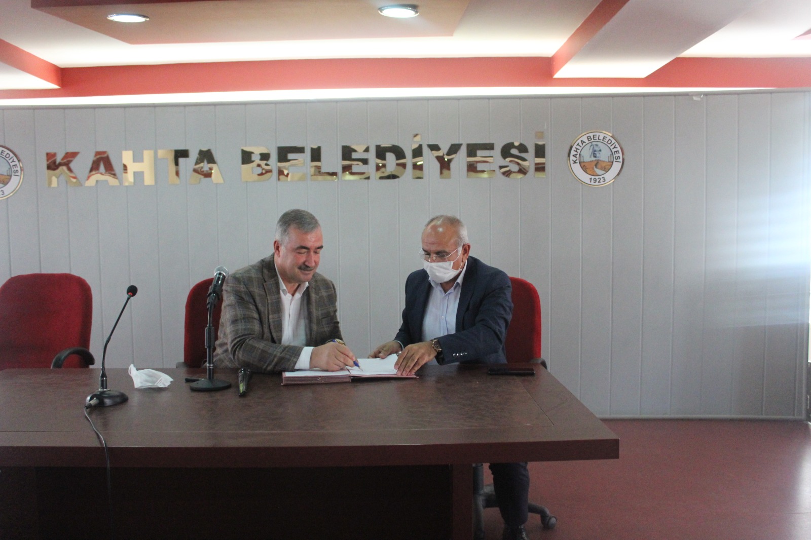 Kahta Belediyesi, Bayram İkramiyelerini Unutmadı