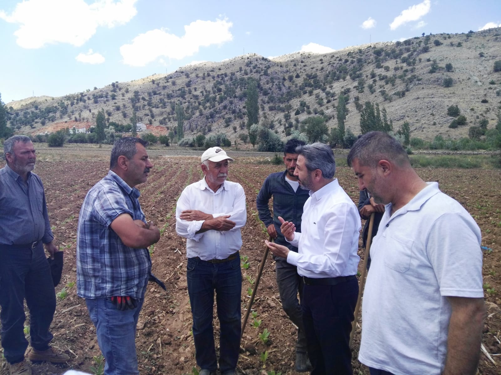 Tütün Üreticileri sağduyuya davet etti