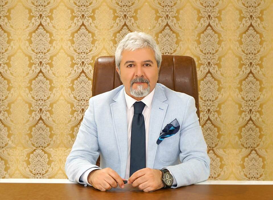 Koronavirüs Sigara İçeni Sever