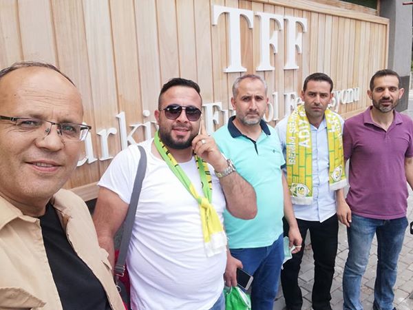 Riva’da Taraftarların Heyecanlı Bekleyişi