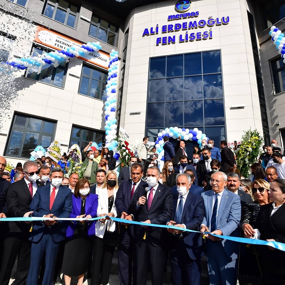 Eğitim Bayramında Erdemoğlu Ailesi’nden Eğitime Büyük Yatırım