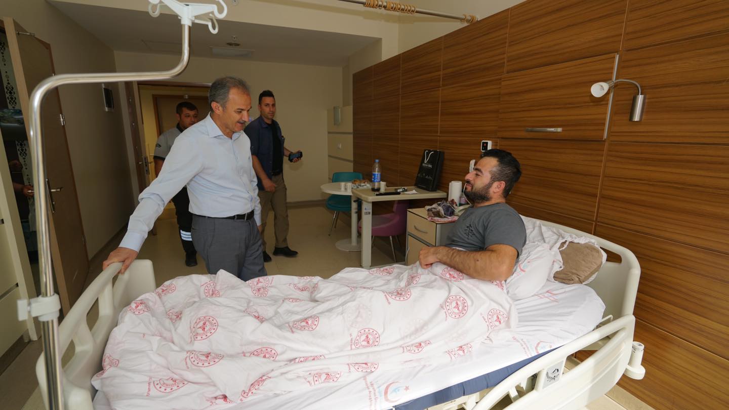 Belediye Başkanı Kılınç'tan Yaralı Askere Ziyaret