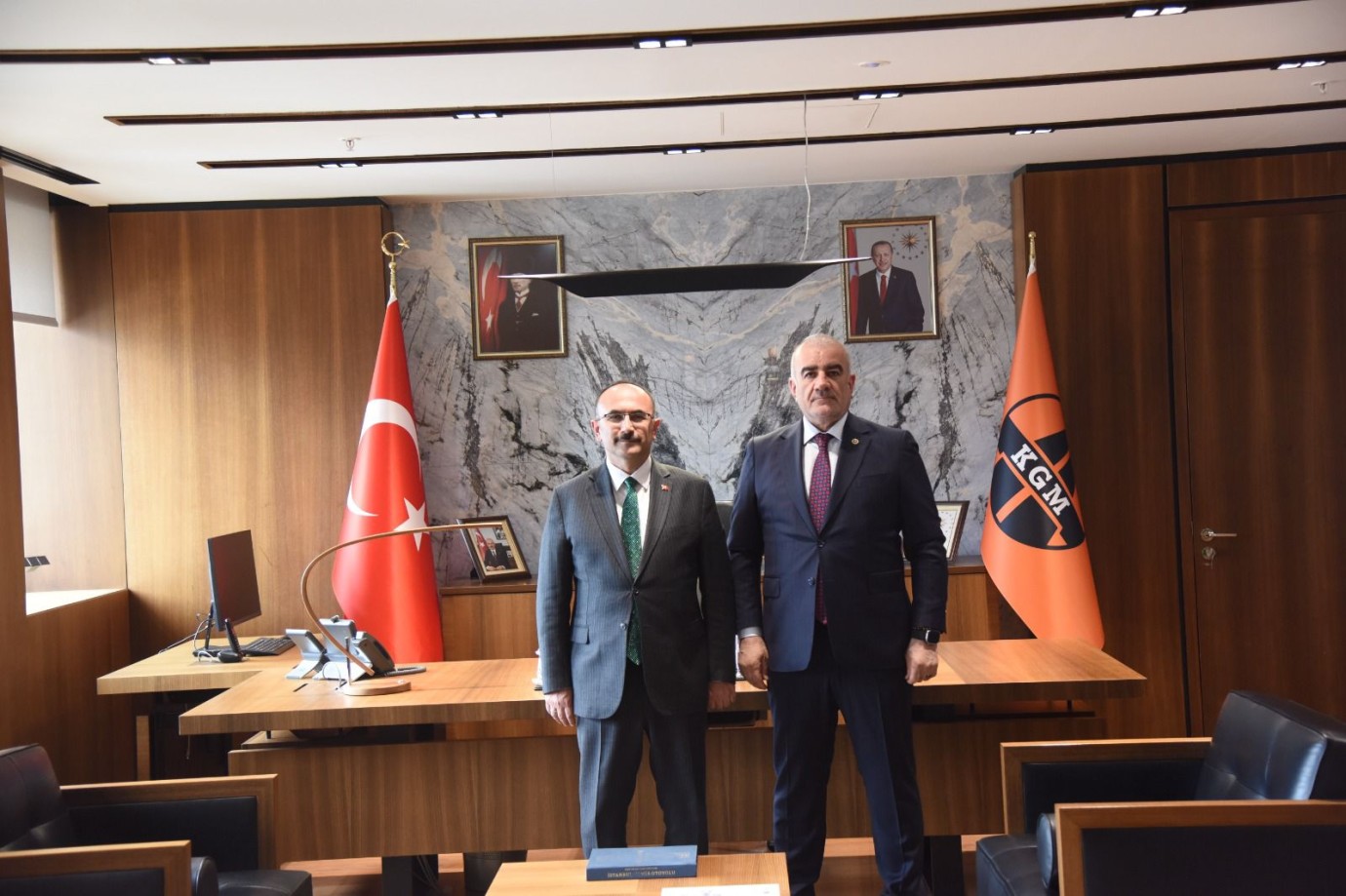Özhan: “Besni’nin Ulaşım Projelerinde Çalışmalar Hızlanıyor