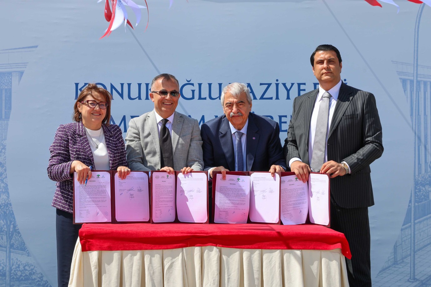 Konukoğlu Taziye Evinin Temeli Atıldı