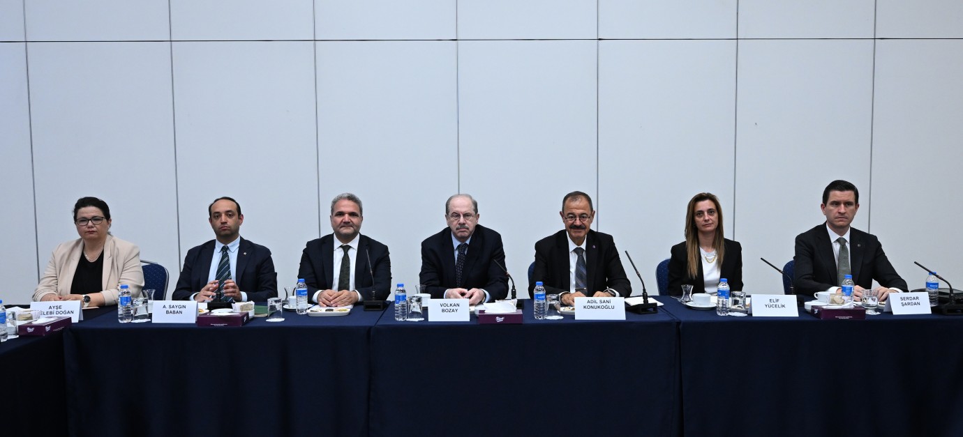 Meclis Başkanlığına Konukoğlu Seçildi