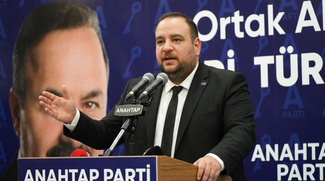 Alsan “Küçük Sanayi Esnafı Yalnız Değildir, Kalıcı Çözüm Orta Ölçekli Sanayi Sitesidir”