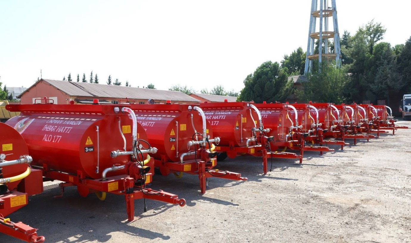 Adıyaman'da Orman Yangınlarıyla Mücadele Kapsamında Su Tankerleri Dağıtıldı