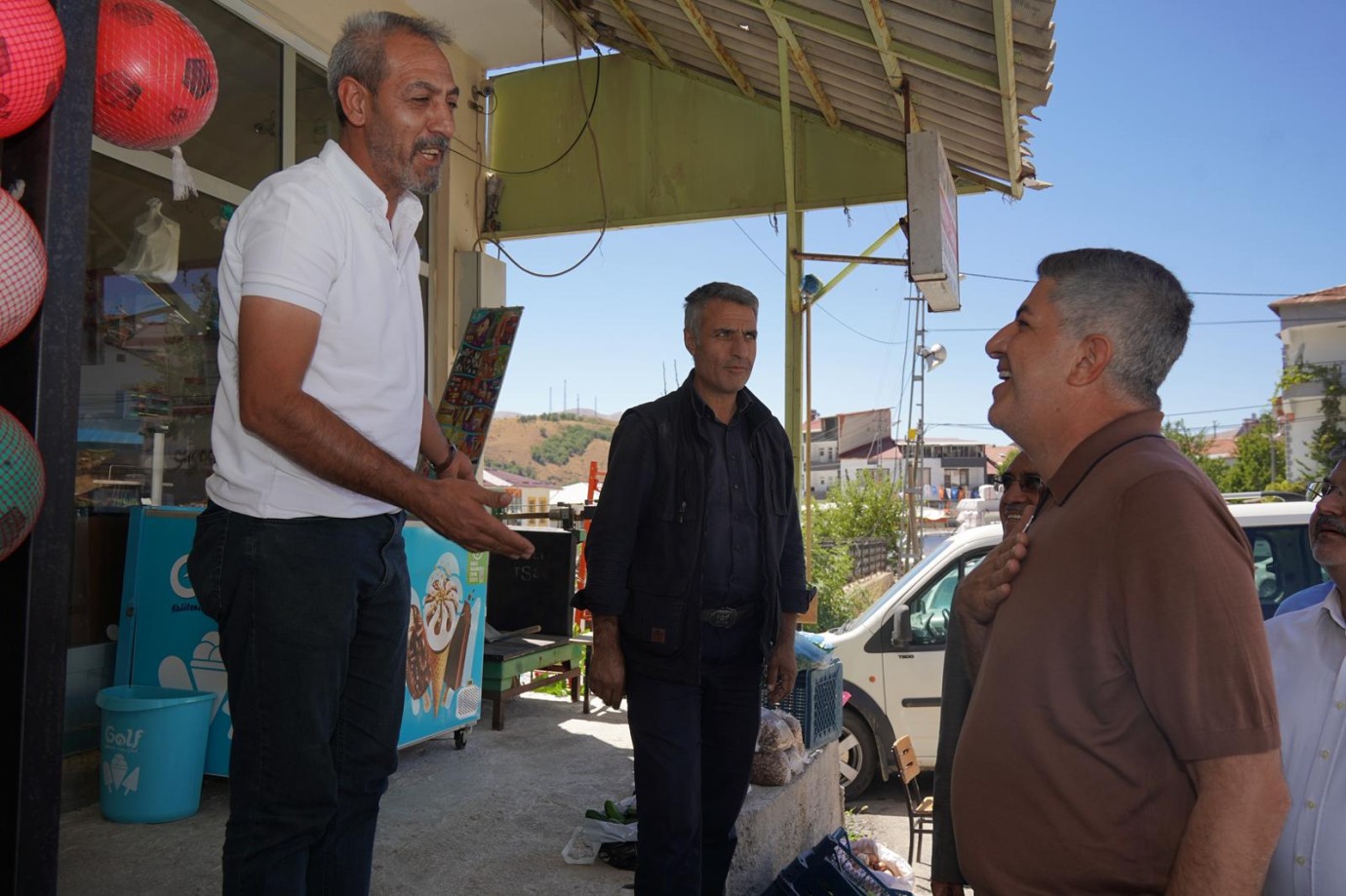 Milletvekili İshak Şan, Çelikhan ve Gölbaşı’nda Vatandaşlarla Buluştu: Talepleri Yerinde Dinledi